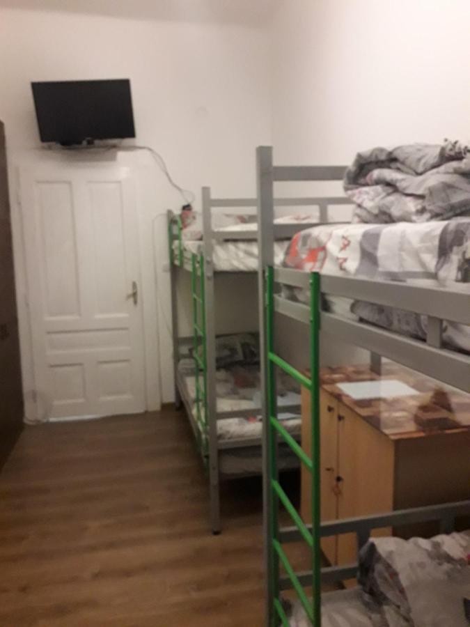 Hostel Cosmo Belgrad Exterior foto
